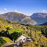 The Nordic Retreat - Стрюн